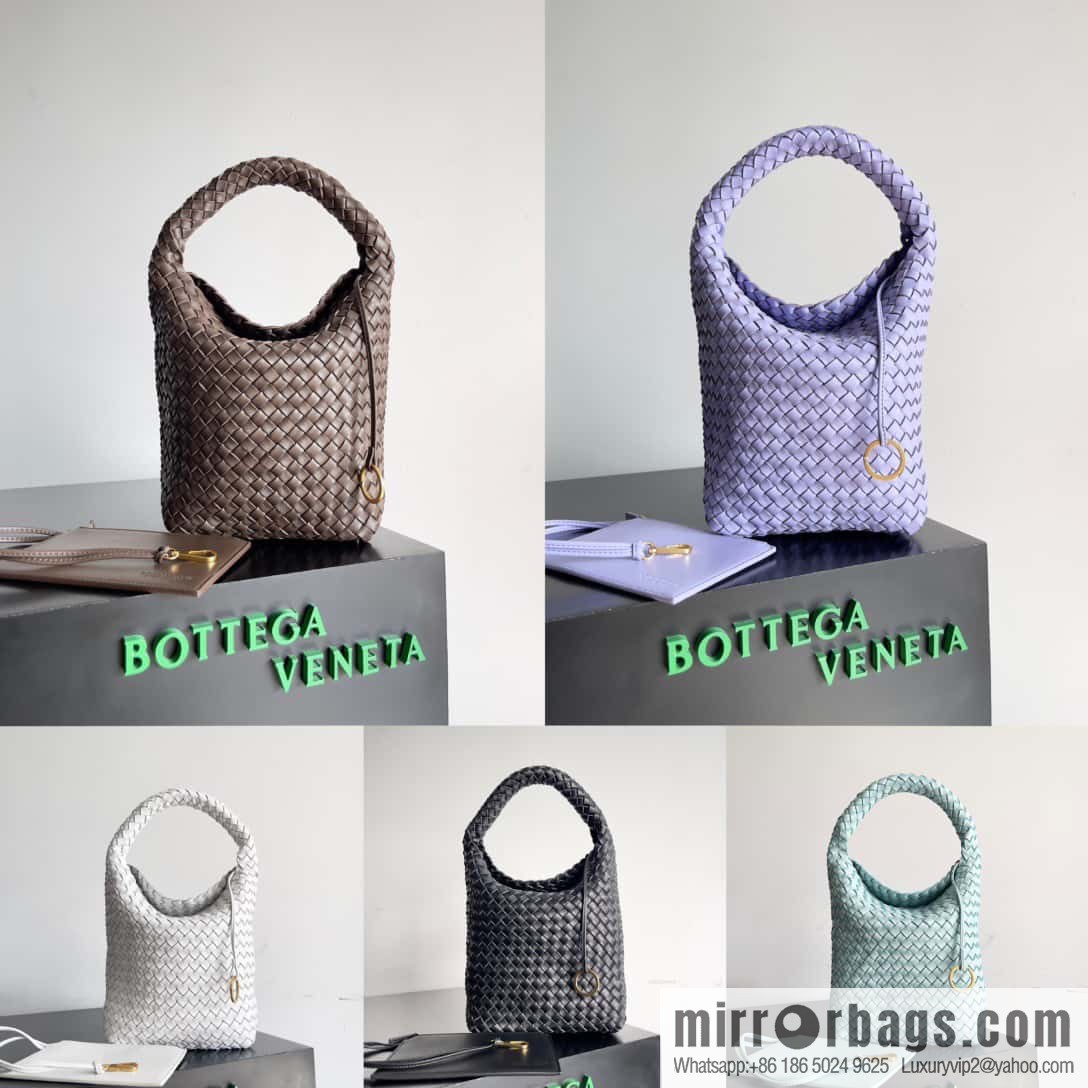 BV Cabat Bucket bucket bag model number: 753172 crystal purple