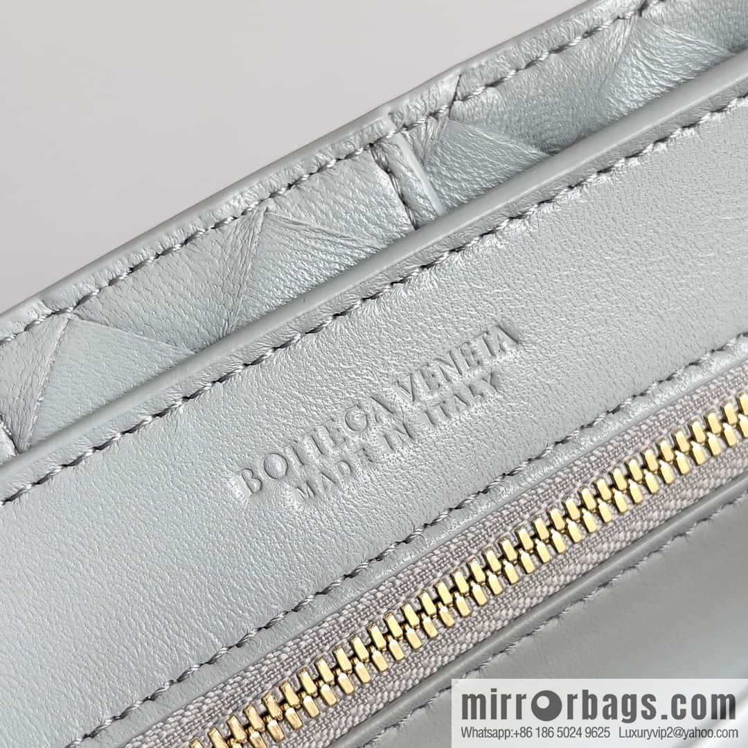 BV Bottega Veneta2023 new Andiamo small, model number: 743568 agate gray