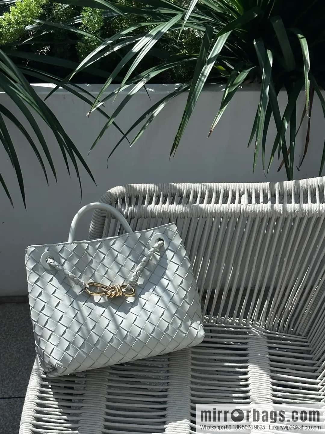 BV Bottega Veneta2023 New Andiamo woven handbag, medium, model number: 743572 agate gray