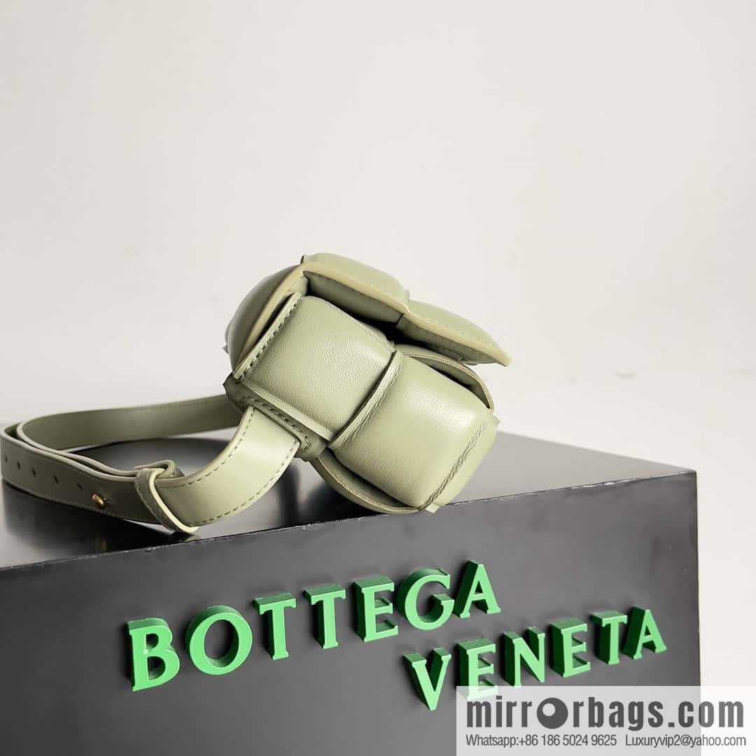 8 grid cassette Bv new 8 grid cassette Bv new 23 years model number: 710075 travertine green