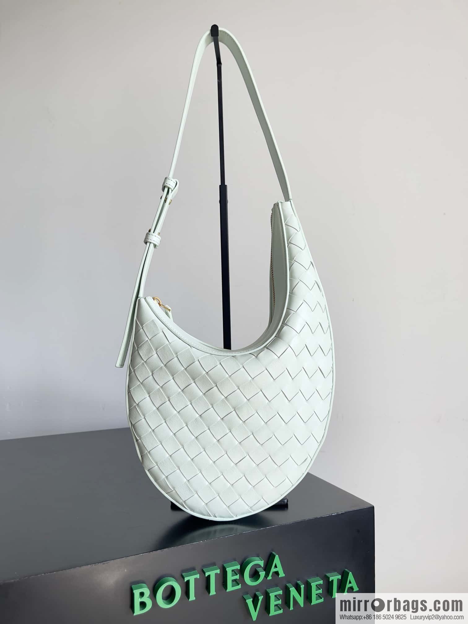 B new BV new Drop shoulder backpack model number: 755074