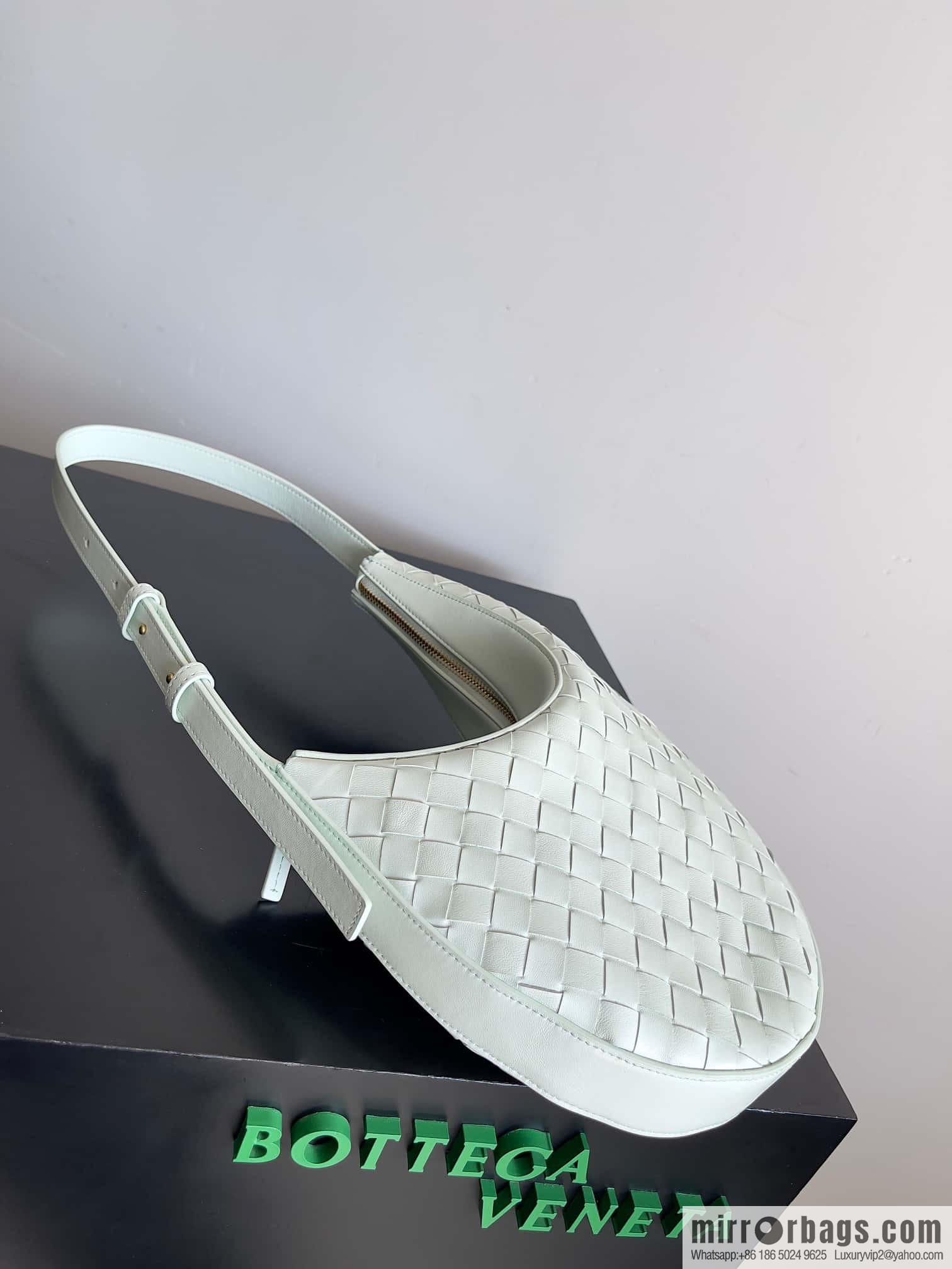 B new BV new Drop shoulder backpack model number: 755074