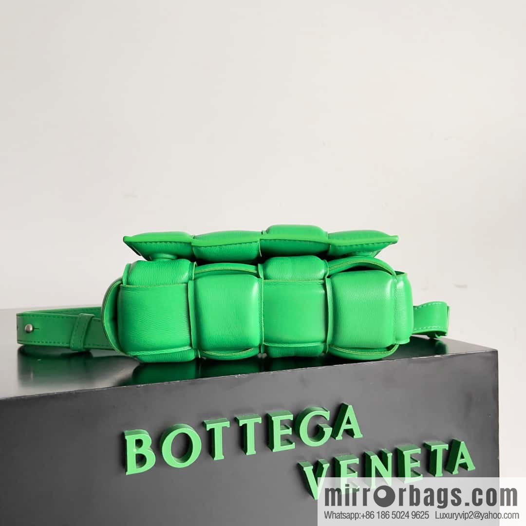 8-grid cassette Bv new 8-grid cassette Bv new 23-year model number: 710075 parrot green