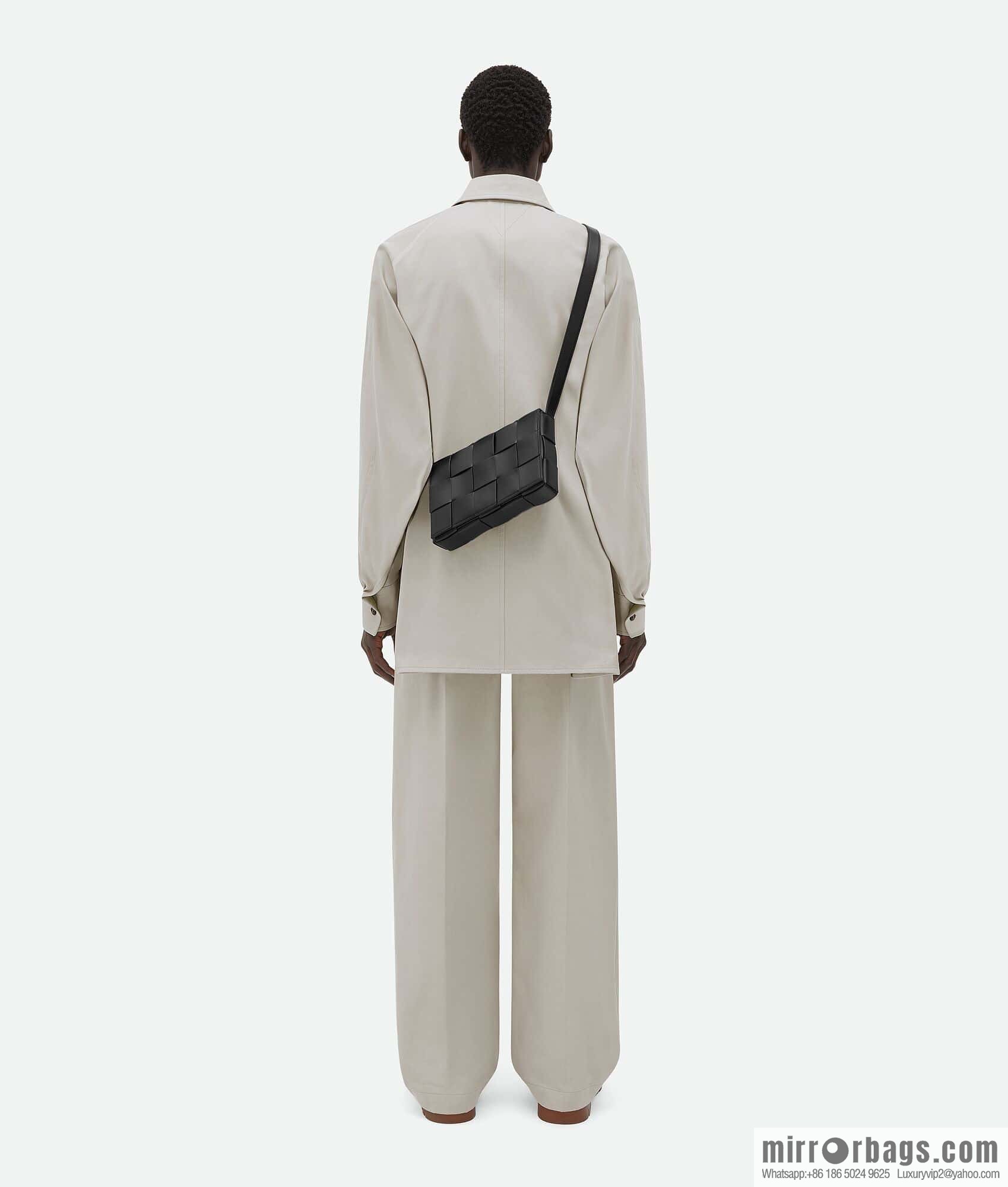 Bottega Veneta's new Cassette collection Men's fashion number: 765897