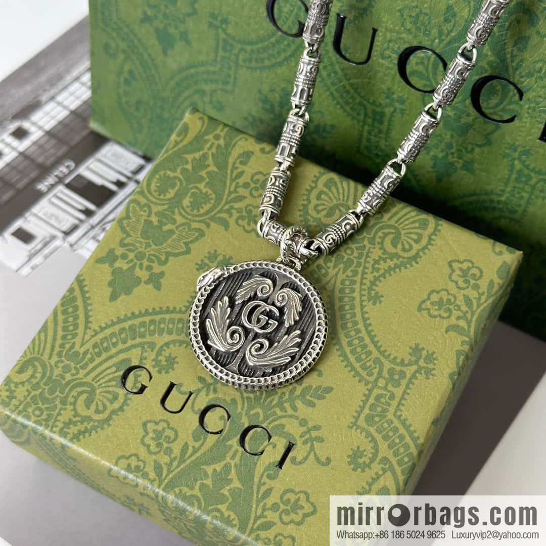 ❗️New ❗️ ☀ New Gucci Gucci Double G Necklace ☀