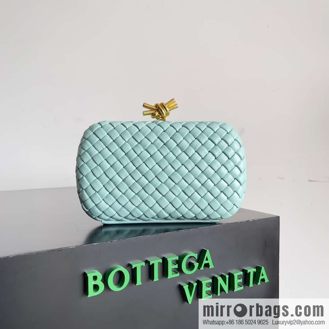 Bottega Veneta BV Knot | minaudiere: 717622 Tiffany & Co. Blue