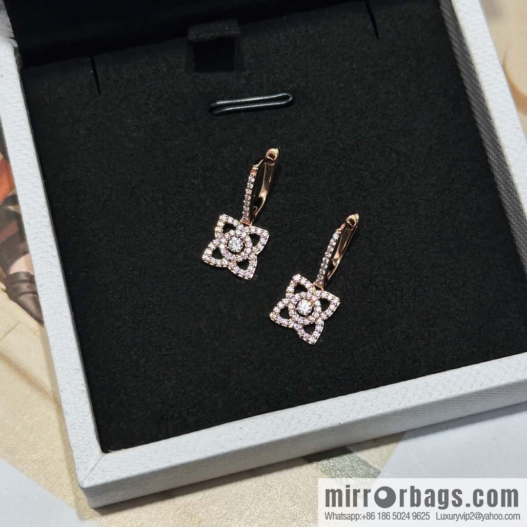 ❗️New ❗️ New ☑️ De Beers De Beers Mini Lotus Lotus Stud Earrings