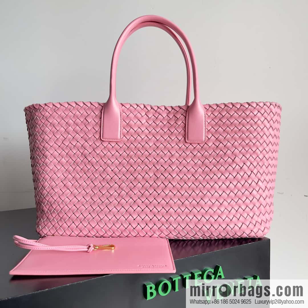 B new Cabat large shopping bag model number: 608811