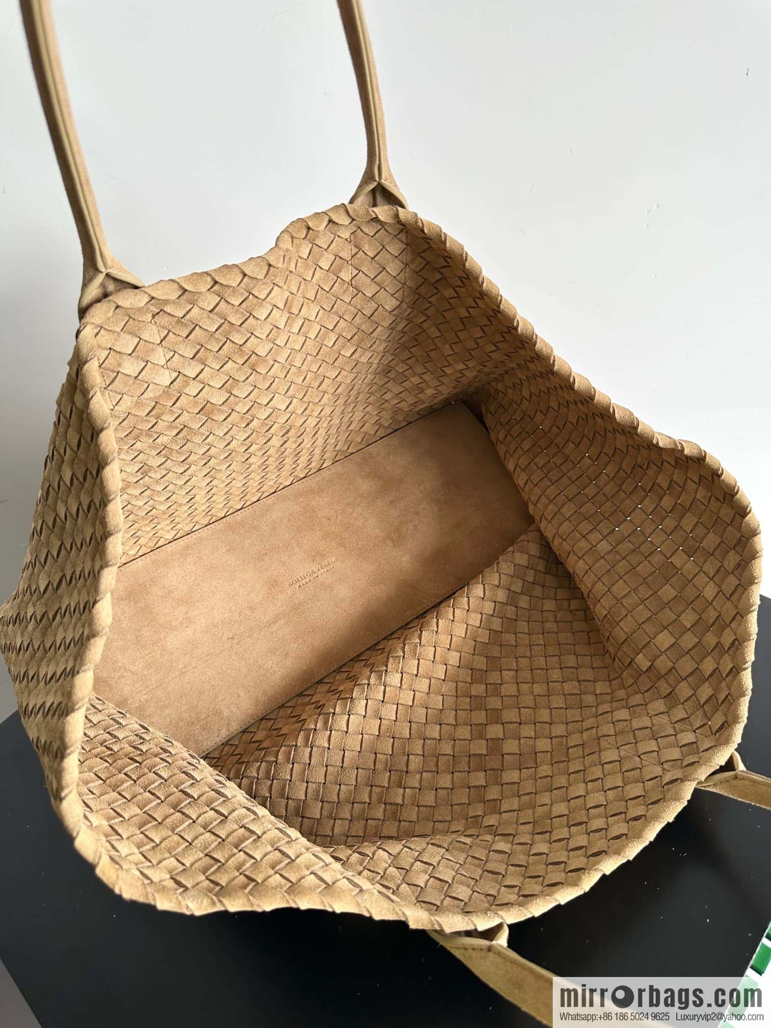 B new Cabat large shopping bag model number: 608811