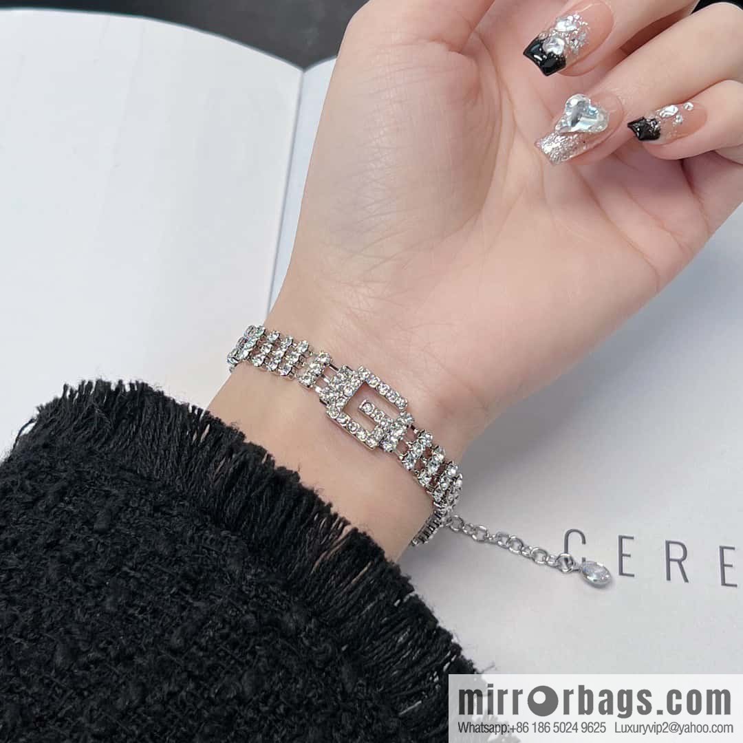 ❗️New ❗️ ☀ new Gucci Gucci G letter full diamond bracelet ☀