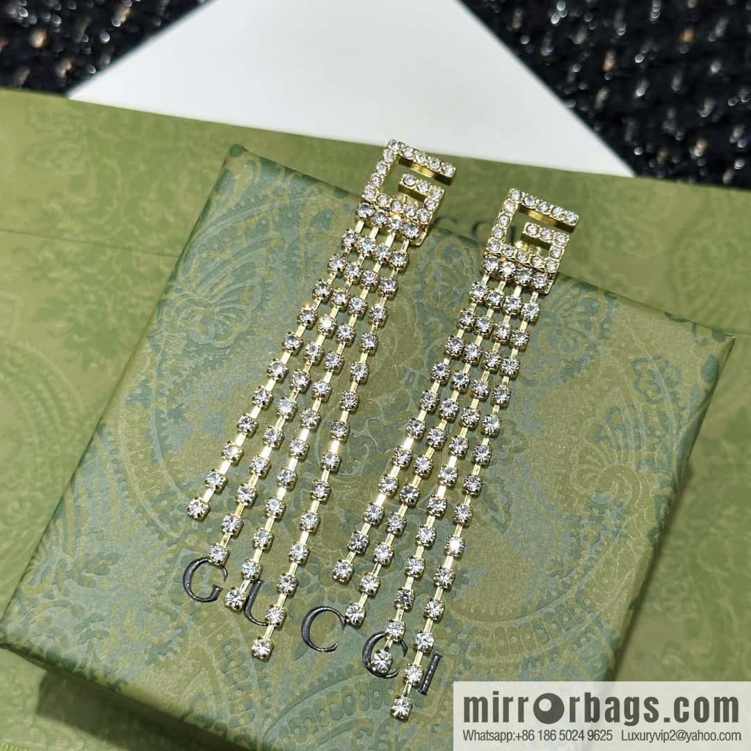 ❗️New ❗️☀ New Gucci Gucci G letter full diamond tassel stud earrings ☀