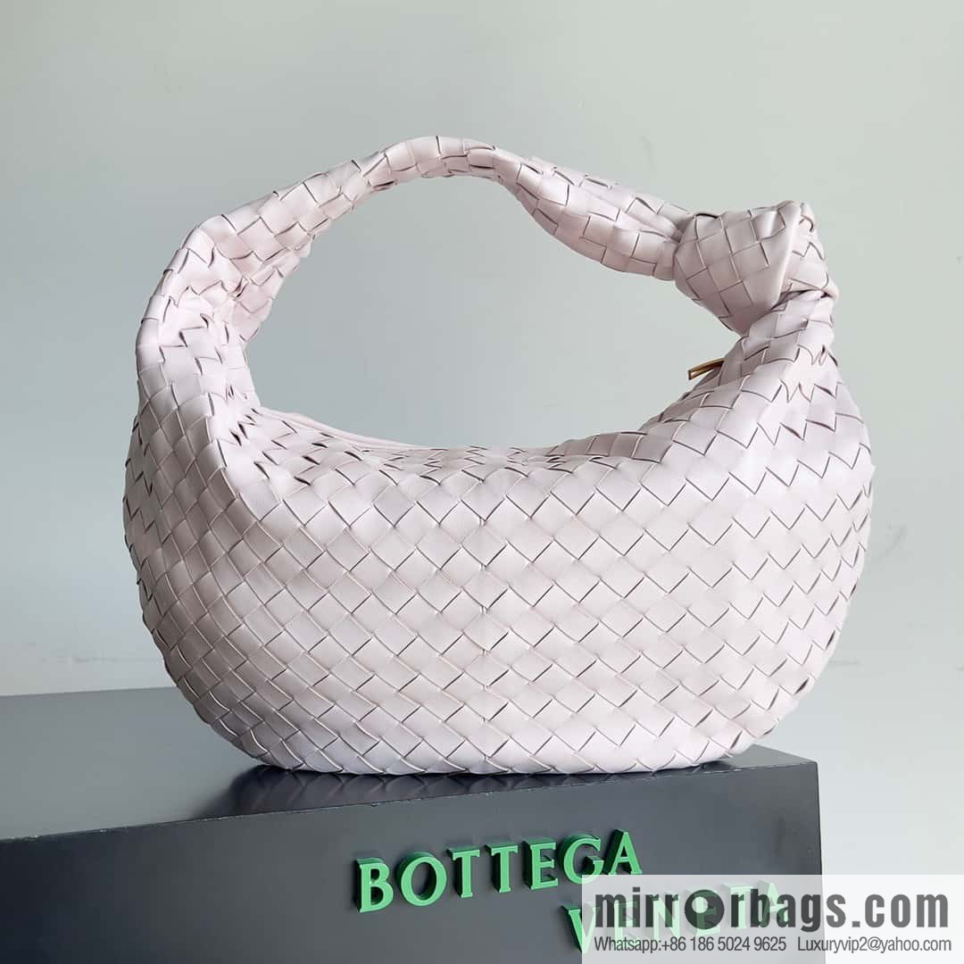 Bottega Veneta Jodie Bag Model #600261L