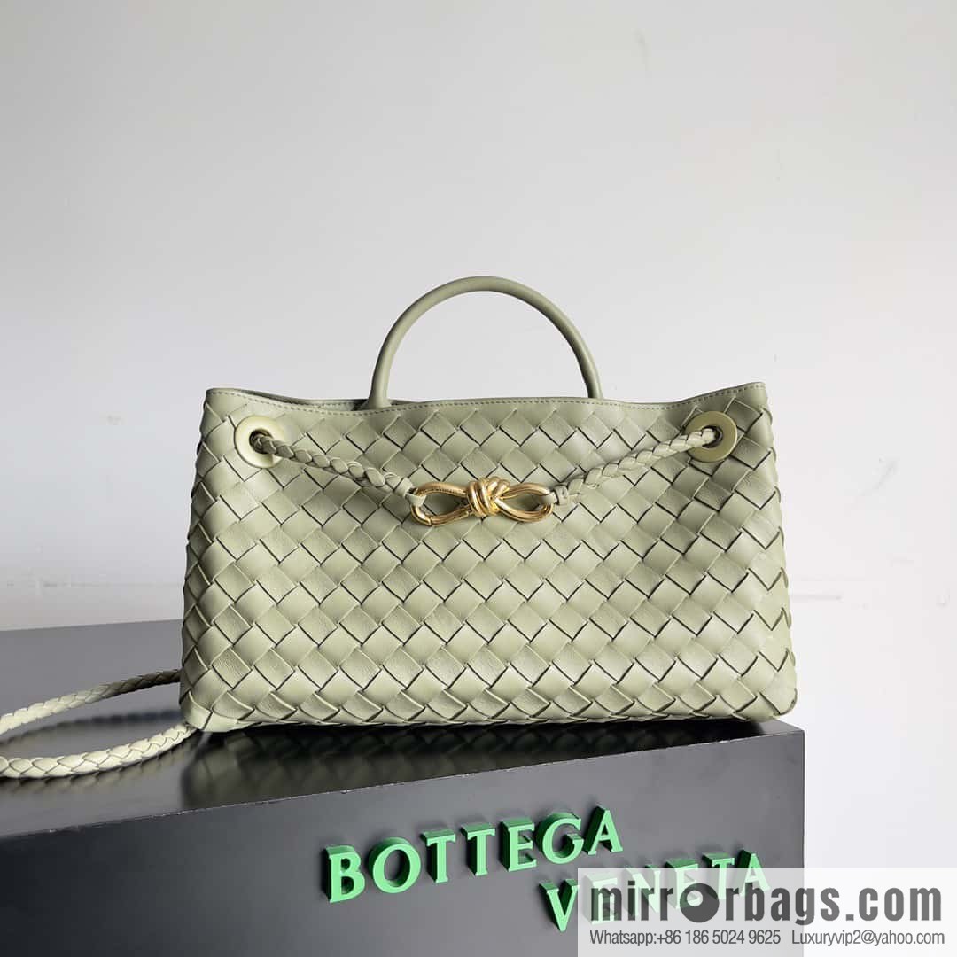 Bottega Veneta new horizontal Andiamond handbag, model number: 754990 travertine green