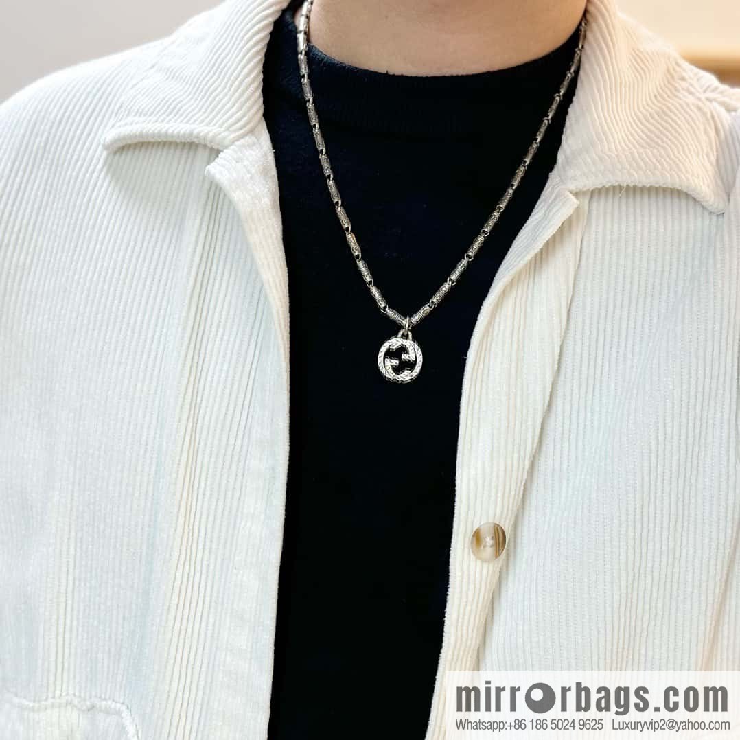 ❗️New ❗️ ☀ New Gucci Gucci Double G Necklace ☀