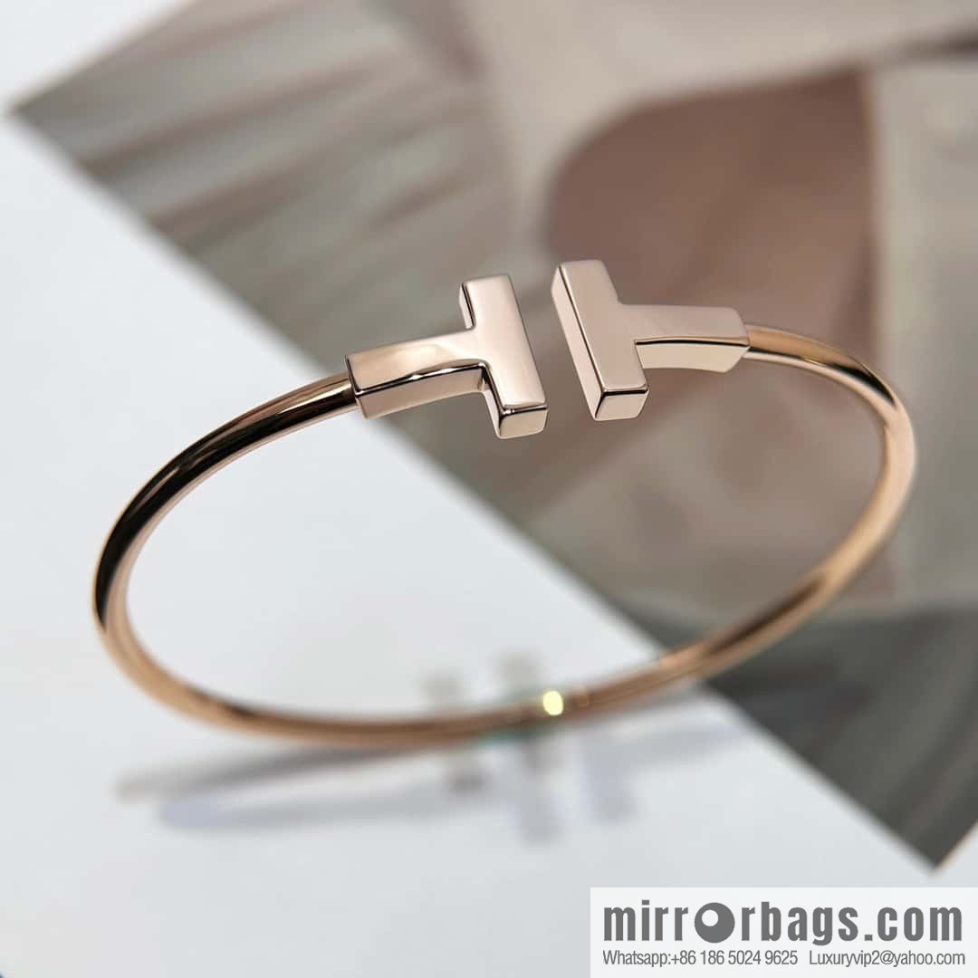 Glossy ☀️ Tiffany & Co, Classic T-Series, Glossy Silver Rose Gold Double T-Bracelet ☀️