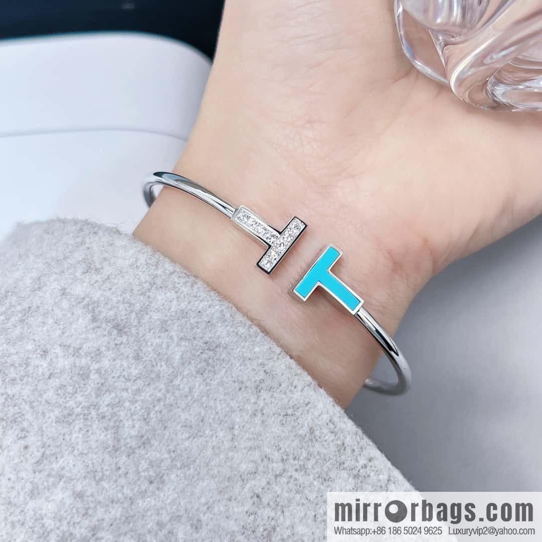 ☀️Turquoise ☀️ Tiffany & co, Classic T Series, Turquoise Silver Double T Bracelet with Diamonds ☀️