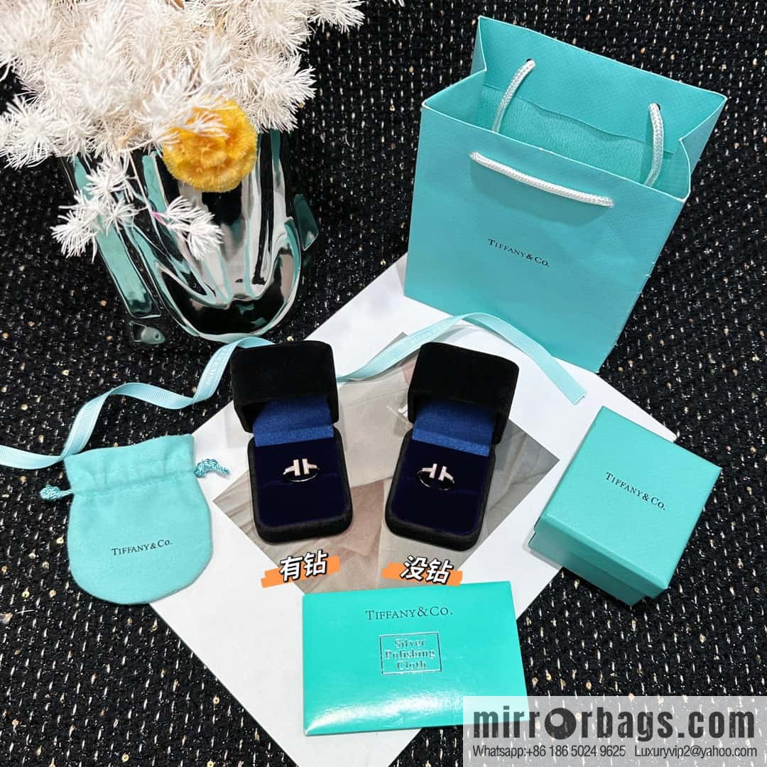 ☀️Tiffany & co Tiffany, classic T series, white shell belt diamond rose gold double T ring ☀️