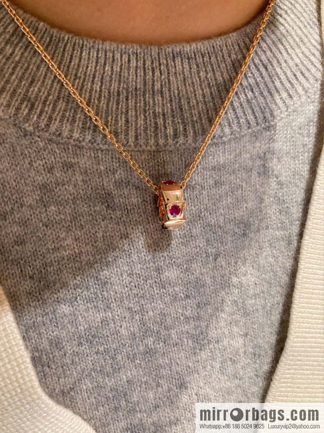 ☀BVLGARI SERPENTI Snake Bone Snake Necklace  ☀️