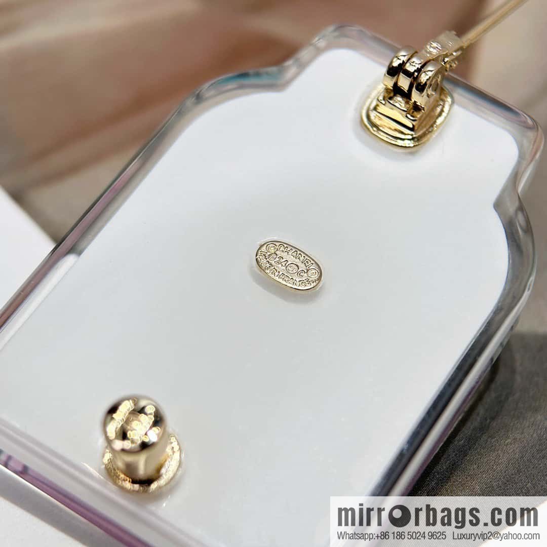 ❗️New ❗️ Chanel brooch ☀️ new ☑️ Chanel perfume bottle brooch ☀️