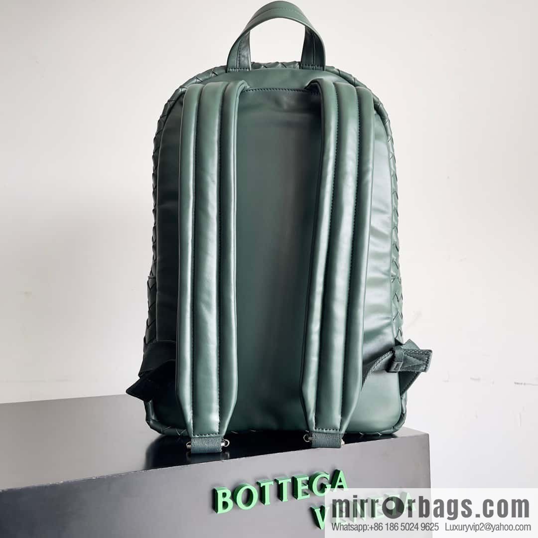 Large~ BV new woven backpack model number: 730732 dark green