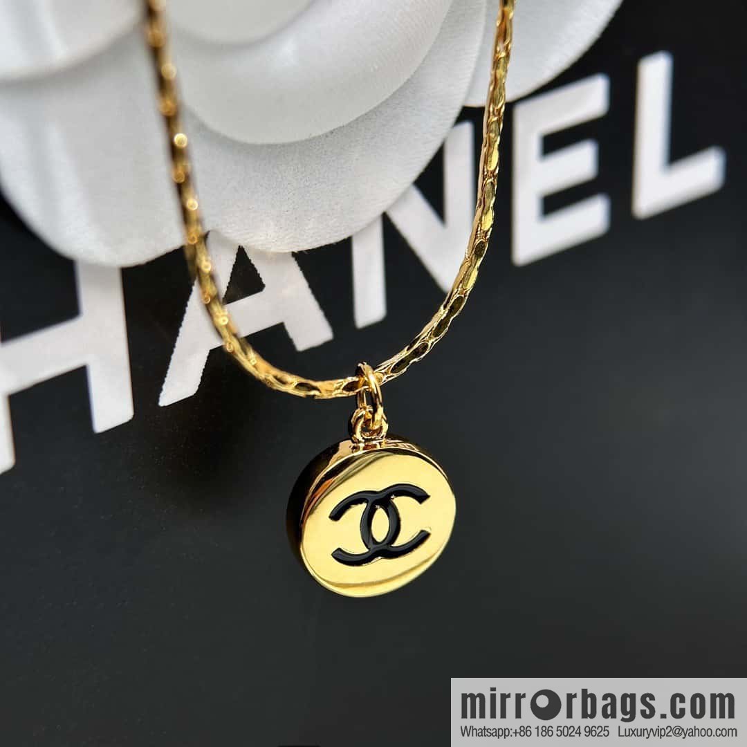 ❗️New ❗️ Chanel necklace ☀️ new ☑️ Chanel medieval series round double c necklace ☀️