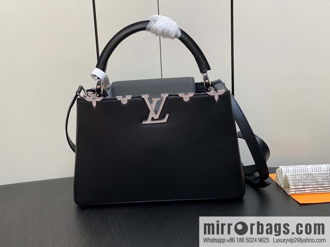 [Original order boutique] M51783 black full leather cap that English series, flower crown and white diamond Capucines medium handbag
