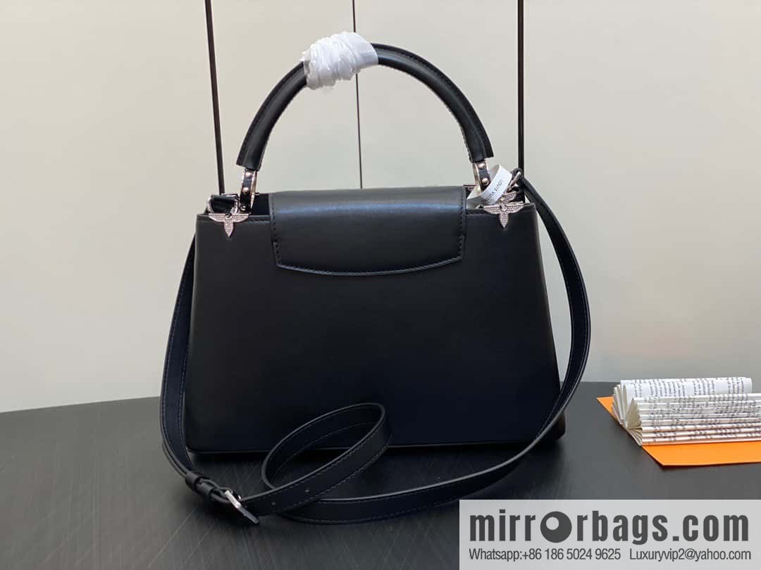 [Original order boutique] M51783 black full leather cap that English series, flower crown and white diamond Capucines medium handbag