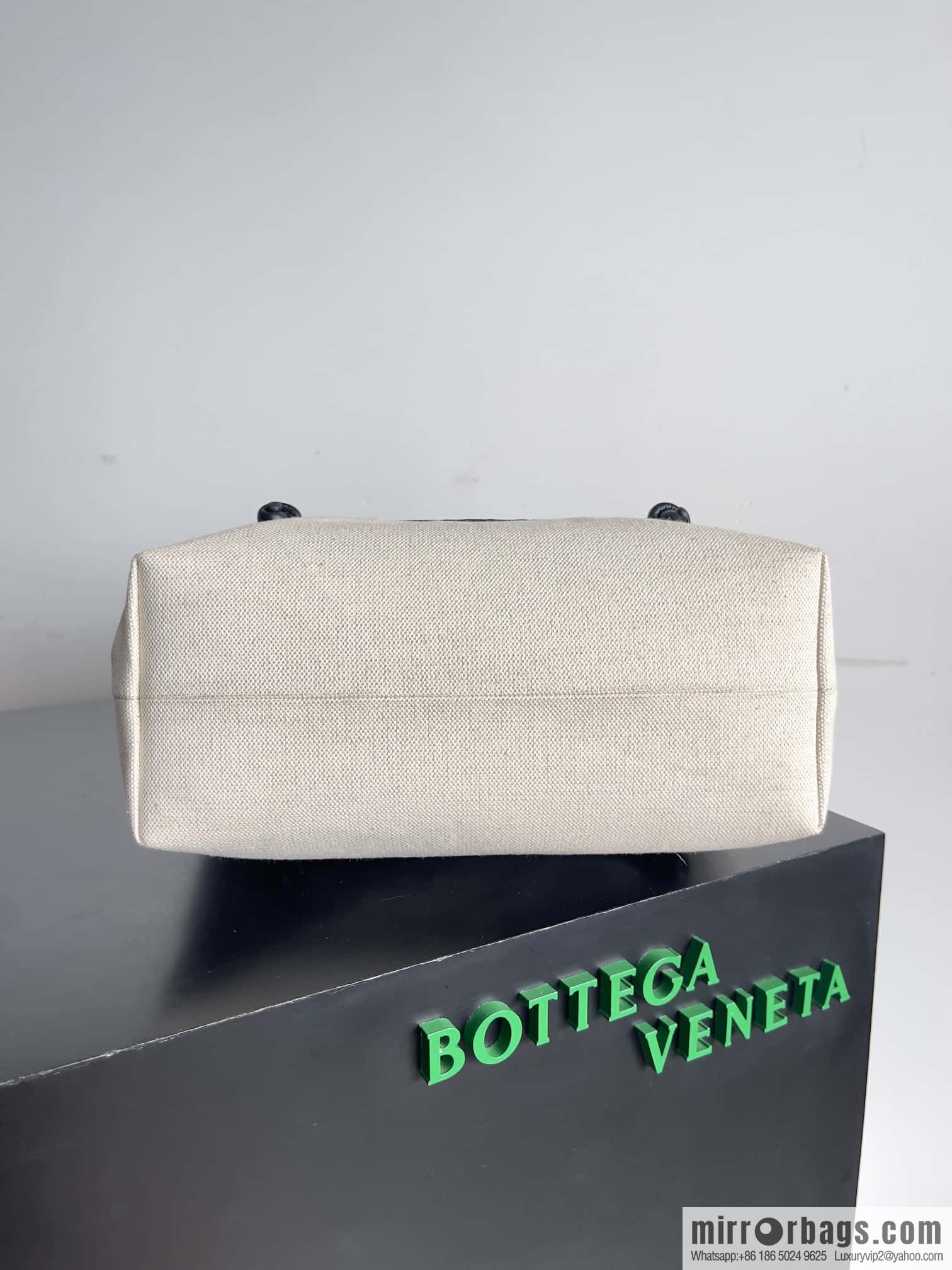 Early autumn new Portello small tote bag number: 755775