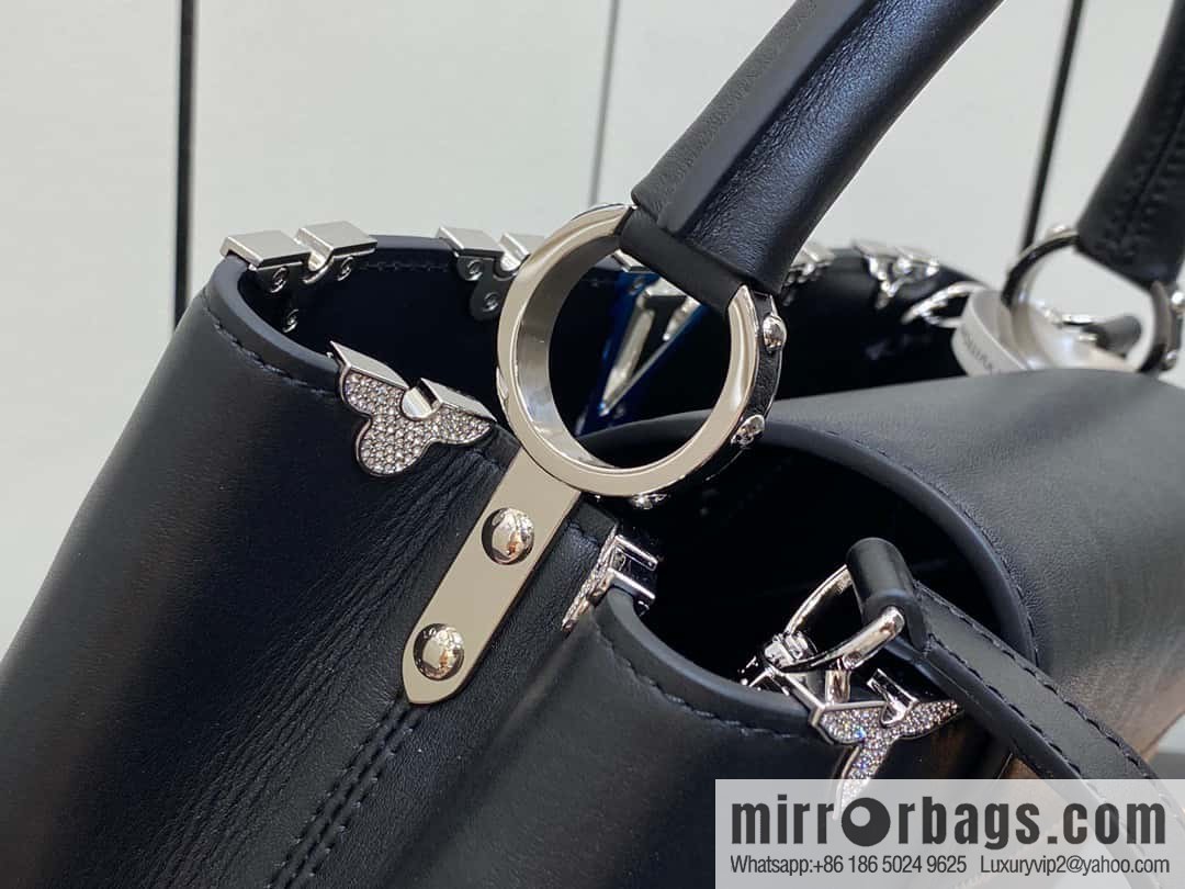 [Original order boutique] M51783 black full leather cap that English series, flower crown and white diamond Capucines medium handbag
