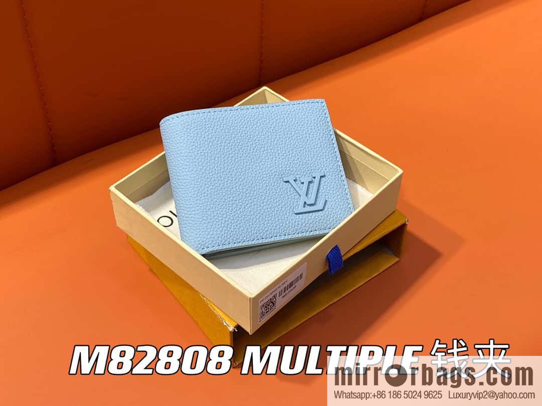 [Original order boutique] M82808 light blue full leather, short suit clip series MULTIPLE wallet m82273 82274 Aerogram series