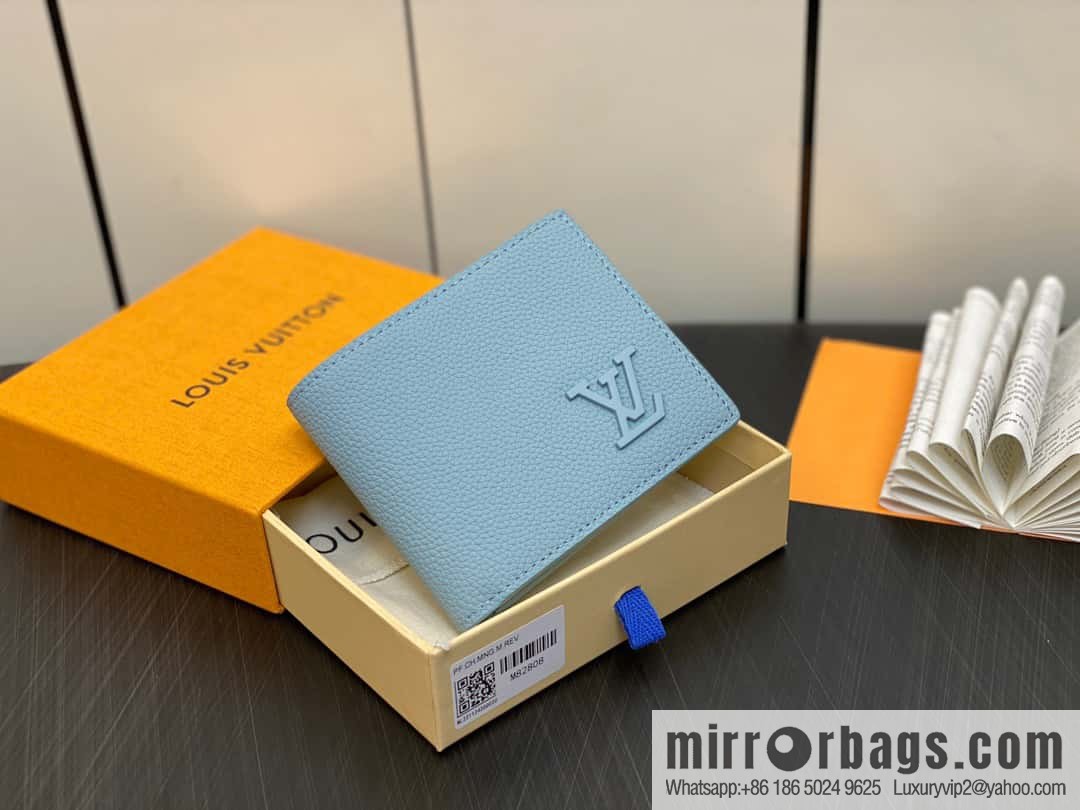 [Original order boutique] M82808 light blue full leather, short suit clip series MULTIPLE wallet m82273 82274 Aerogram series