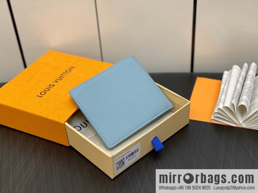 [Original order boutique] M82808 light blue full leather, short suit clip series MULTIPLE wallet m82273 82274 Aerogram series