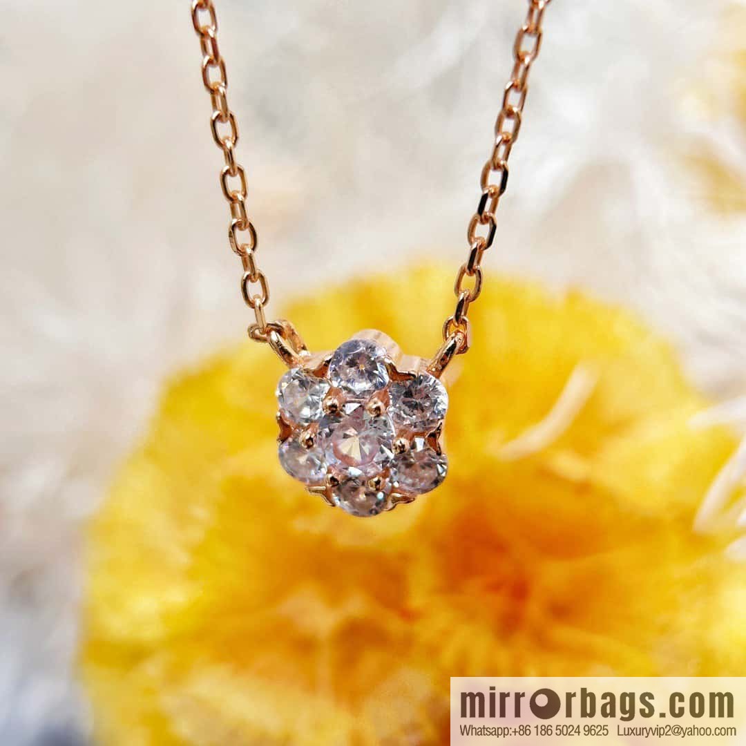 ❗️New ❗️ ☀️ Van Cleef & Arpels Snowflake, Necklace ☀
