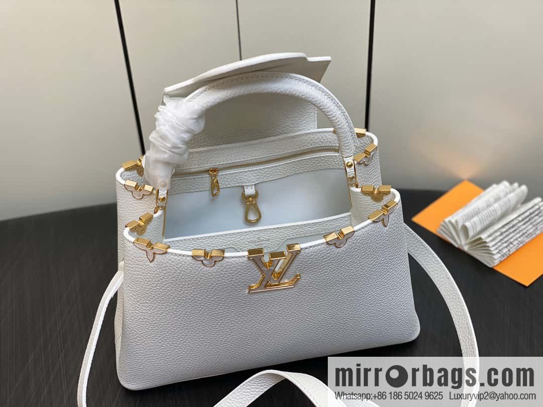 [Original order boutique] M23331 white, full leather cap, that English series CAPUCINES medium handbag, this Capucines BB Flower Crown handbag