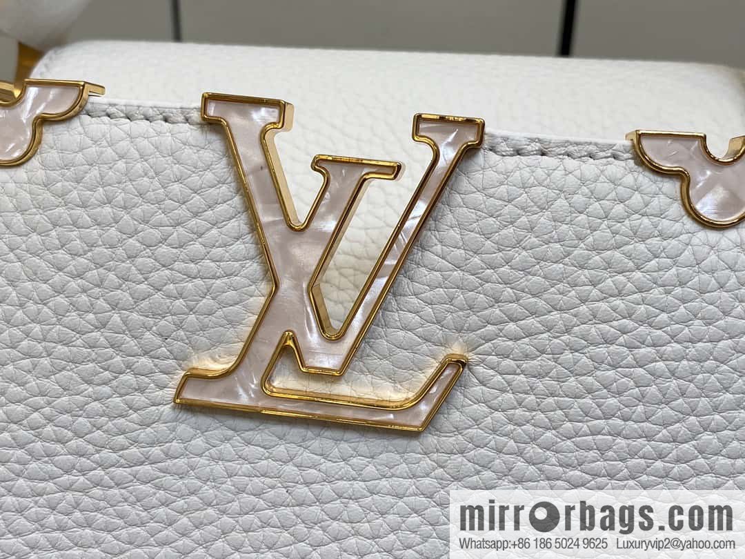[Original order boutique] M23331 white, full leather cap, that English series CAPUCINES medium handbag, this Capucines BB Flower Crown handbag