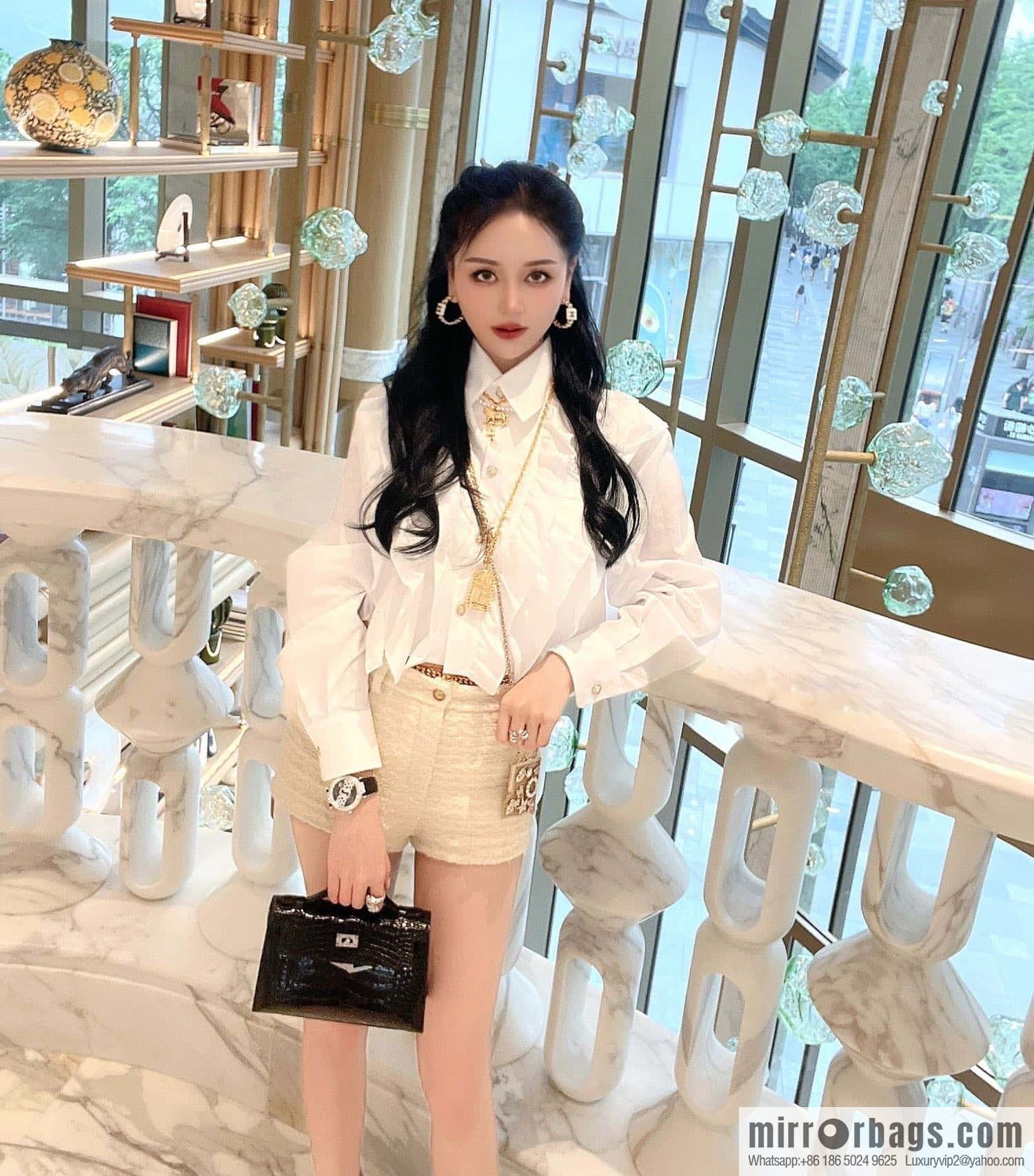❗️New ❗️ ☀☀️ 2021 new CHANEL Chanel earphone bag messenger bag necklace sweater chain ☀