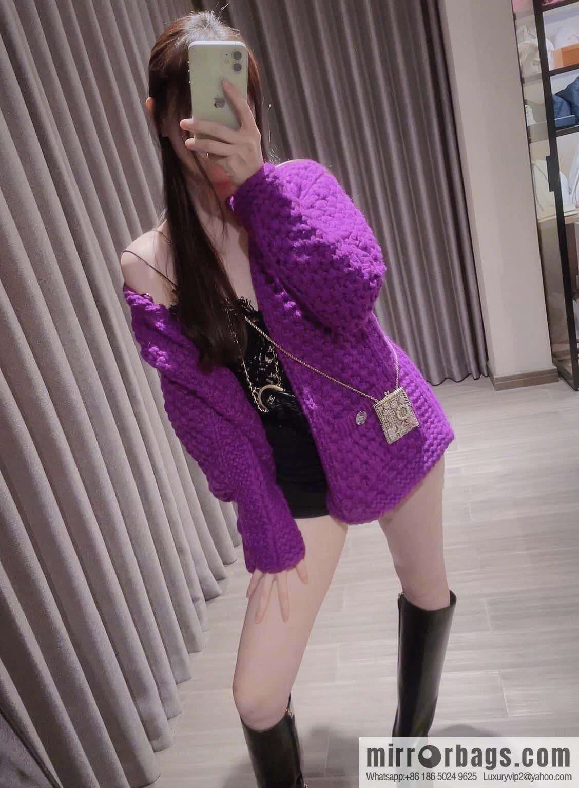 ❗️New ❗️ ☀☀️ 2021 new CHANEL Chanel earphone bag messenger bag necklace sweater chain ☀