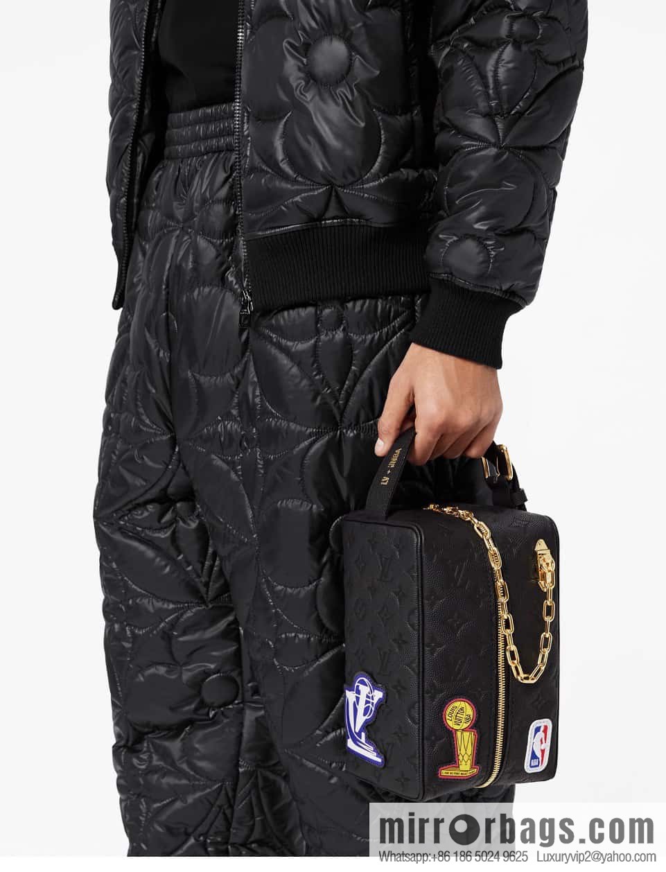 M58515 black clutch bag Cloakroom Dopp Kit handbag LVxNBA SEASON 2 capsule series