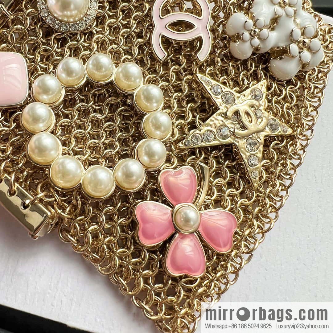 ❗️New ❗️ ☀☀️ 2021 new CHANEL Chanel earphone bag messenger bag necklace sweater chain ☀