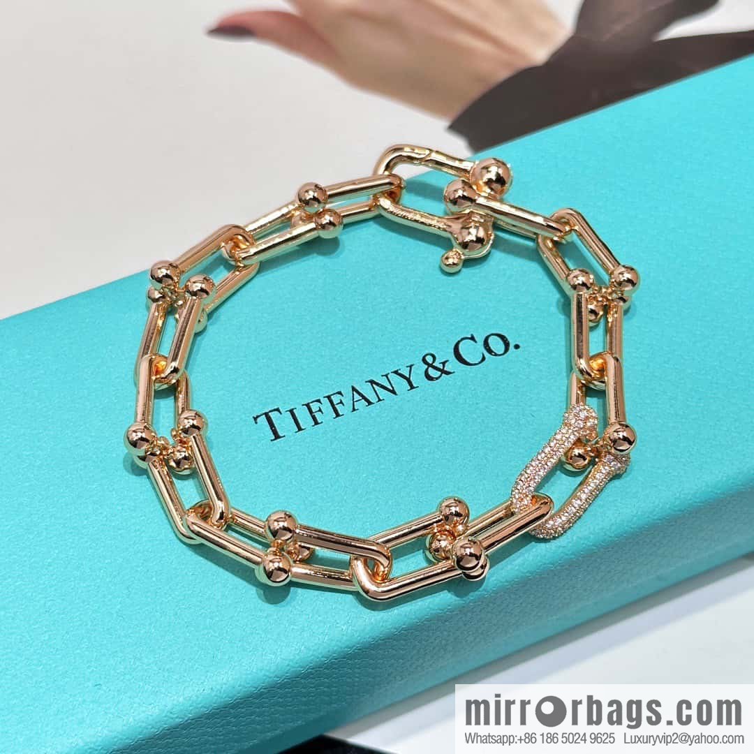 ❗️New ❗️ ☀ Tiffany & Co. Tiffany HardWear Horseshoe Bracelet ☀