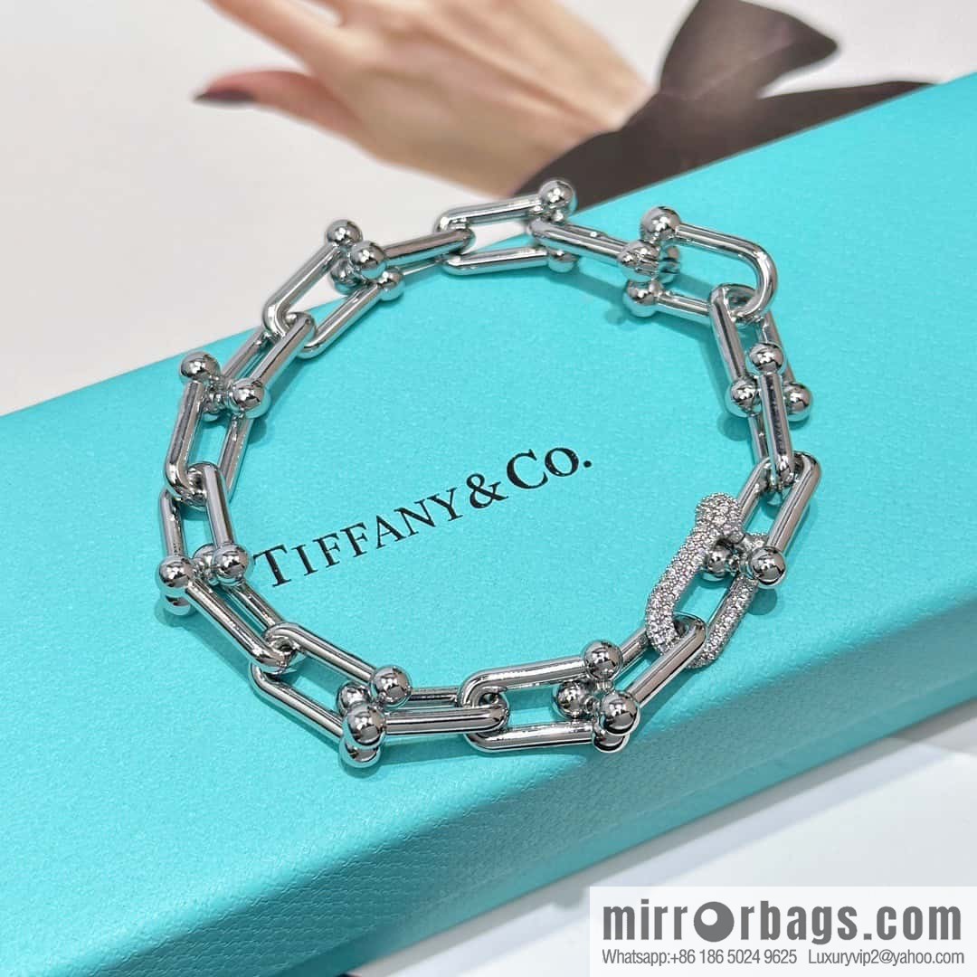 ❗️New ❗️ ☀ Tiffany & Co. Tiffany HardWear Horseshoe Bracelet ☀