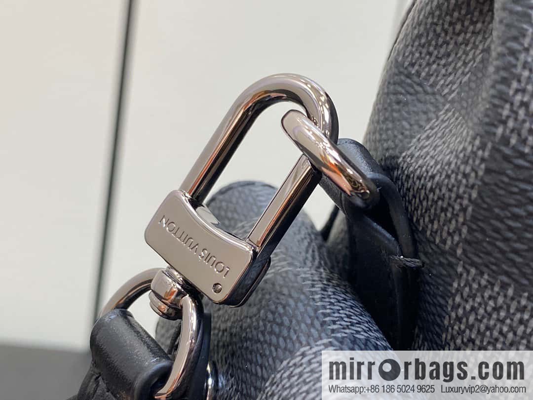 [Original order boutique] M82769 Haige, men's bag mini backpack series, autumn and winter new NANO CHRISTOPHER handbag Christopher backpack M82769