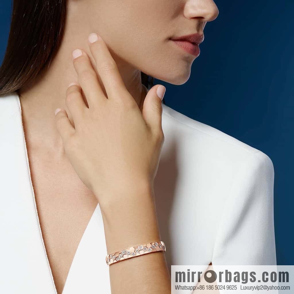 ❗️New ❗️ ☀️ CHAUMET BEE MY LOVE Love Nest Series Wide Edition Honeycomb Bracelet Bracelet ☀️