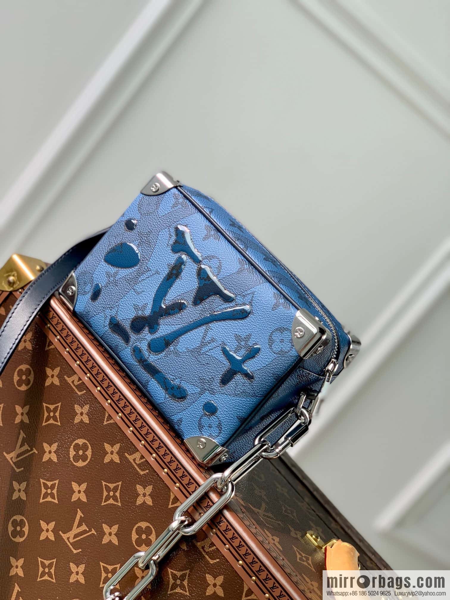 M22588 Blue, Box Bag Box Series Mini Soft Trunk Handbag