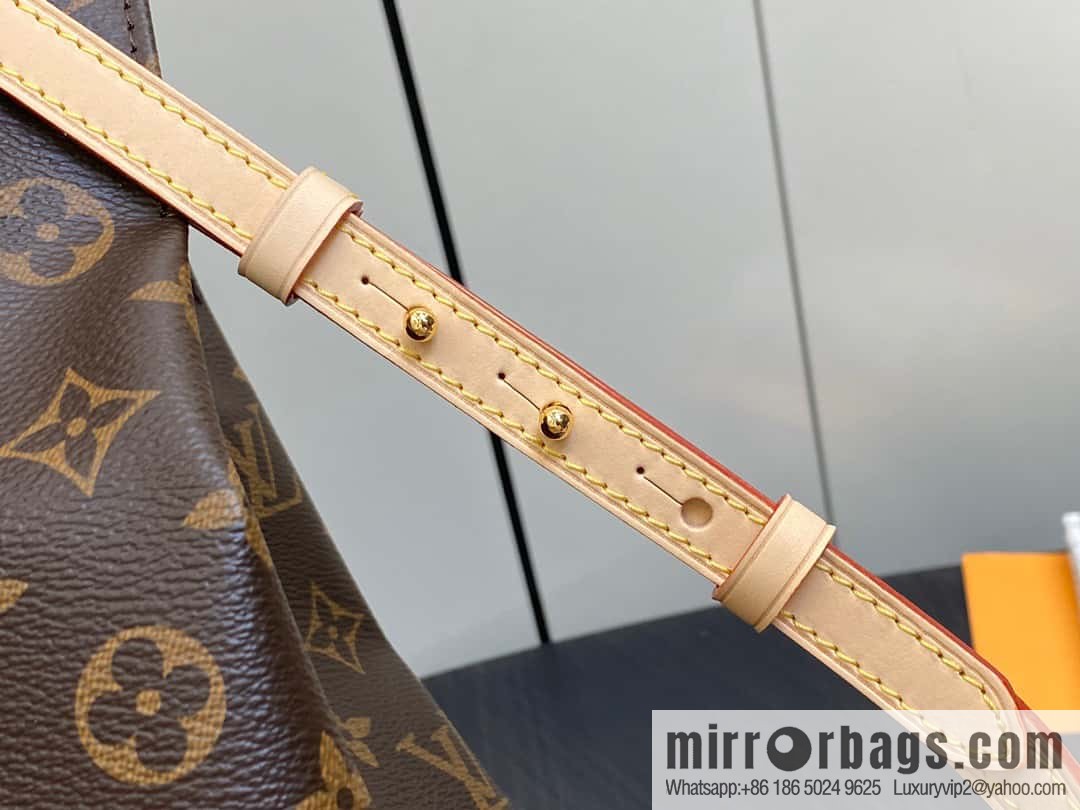 [Original single boutique] M46817 monogram shopping bag series, new ATLANTIS large handbag in autumn and winter