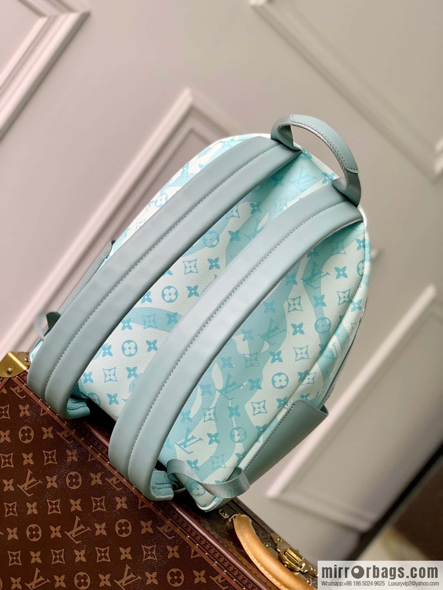 M22519 Discovery backpack