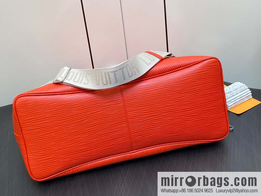 M23717 M23102 autumn and winter new ALMA TRAVEL large handbag