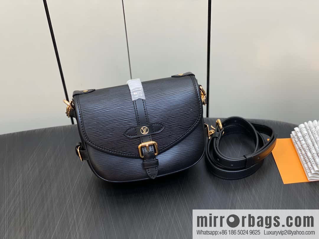 [Original single boutique] M23469 black epi series SAUMUR BB handbag