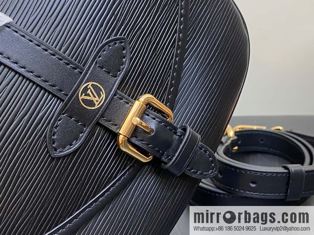 [Original single boutique] M23469 black epi series SAUMUR BB handbag