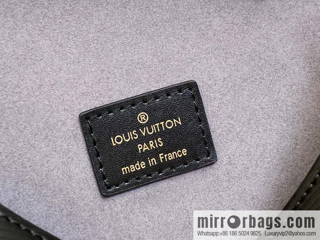 [Original single boutique] M23469 black epi series SAUMUR BB handbag
